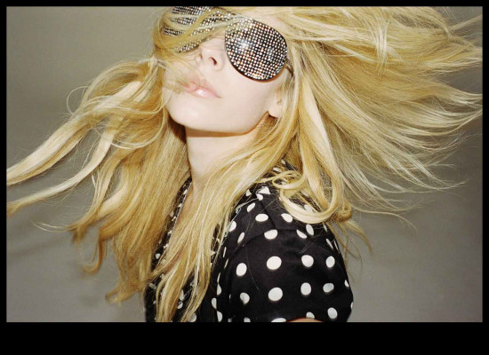 photo 6 in Lavigne gallery [id66522] -0001-11-30 00:00:00